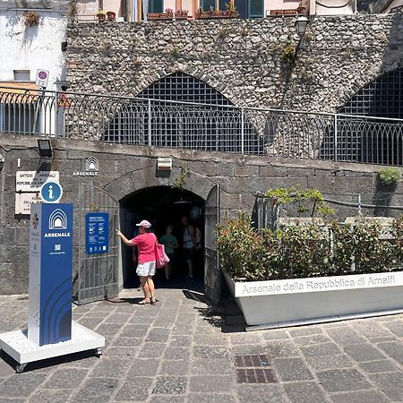 L'Ancora Di Amalfi Apartment ภายนอก รูปภาพ