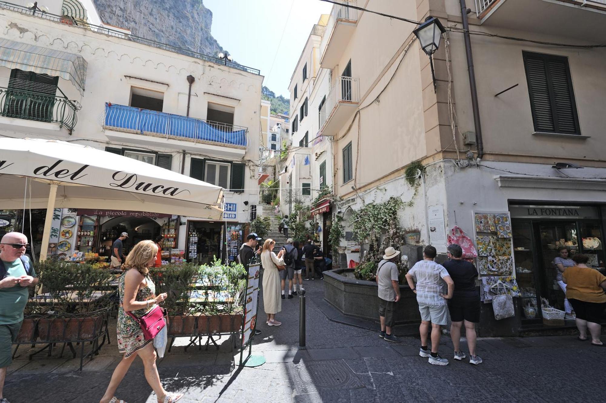 L'Ancora Di Amalfi Apartment ภายนอก รูปภาพ